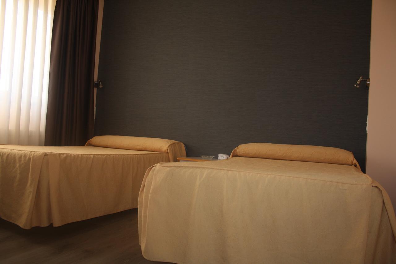 Hotel Lupa San Juan de Pinera المظهر الخارجي الصورة