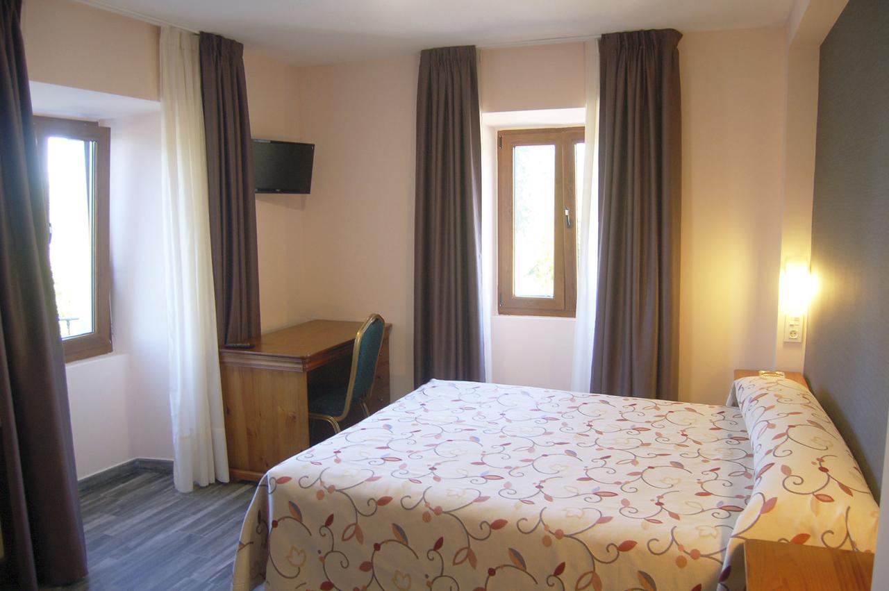 Hotel Lupa San Juan de Pinera المظهر الخارجي الصورة